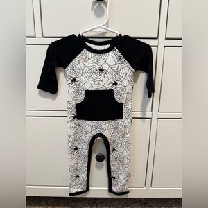 Brand New Kyte baby Long all